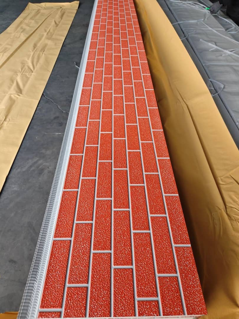 Panel Termoizolues – Modeli 5